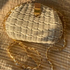 Vintage Woven White/Cream Crossbody with Gold Chain Strap